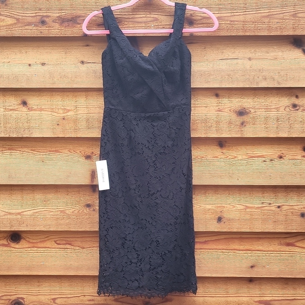 Bardot LBD Allover Lace XS NWT lined